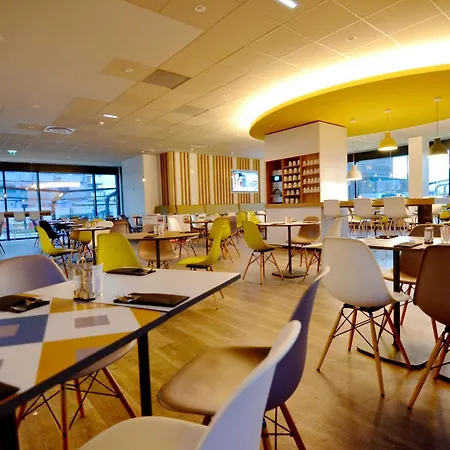 Express - Paris - Cdg Airport By Ihg