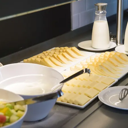 Express - Paris - Cdg Airport By Ihg מלון