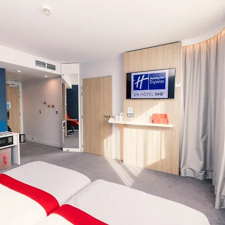 Express - Paris - Cdg Airport By Ihg