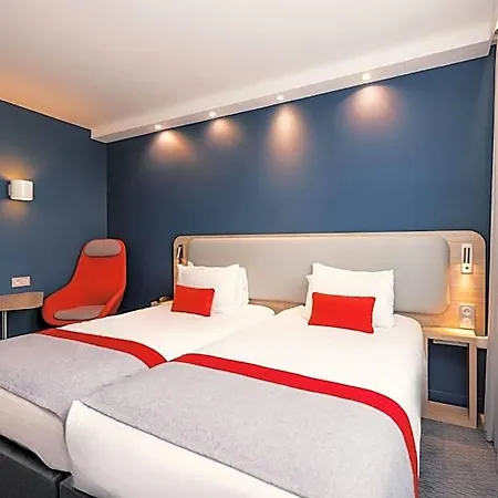 Hotel Express - Paris - Cdg Airport By Ihg