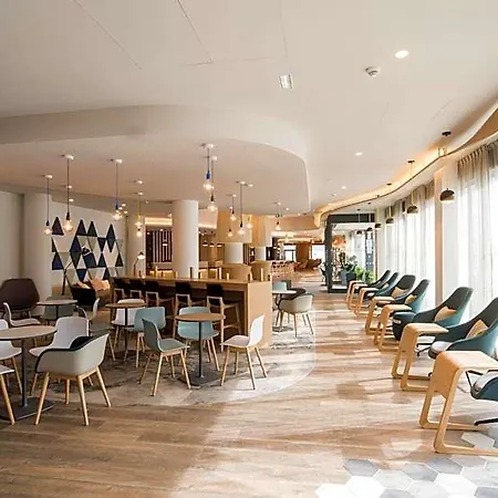 Hotel Express - Paris - Cdg Airport By Ihg Roissy-en-France