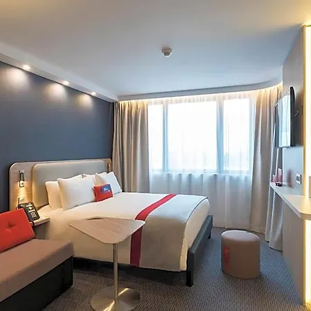 Express - Paris - Cdg Airport By Ihg 3*
