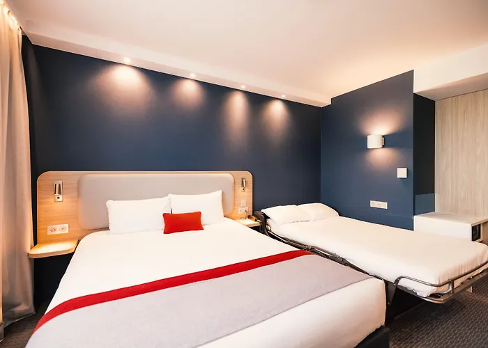 Express - Paris - Cdg Airport By Ihg