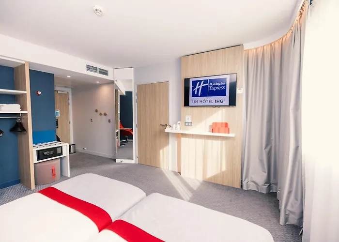 Express - Paris - Cdg Airport By Ihg